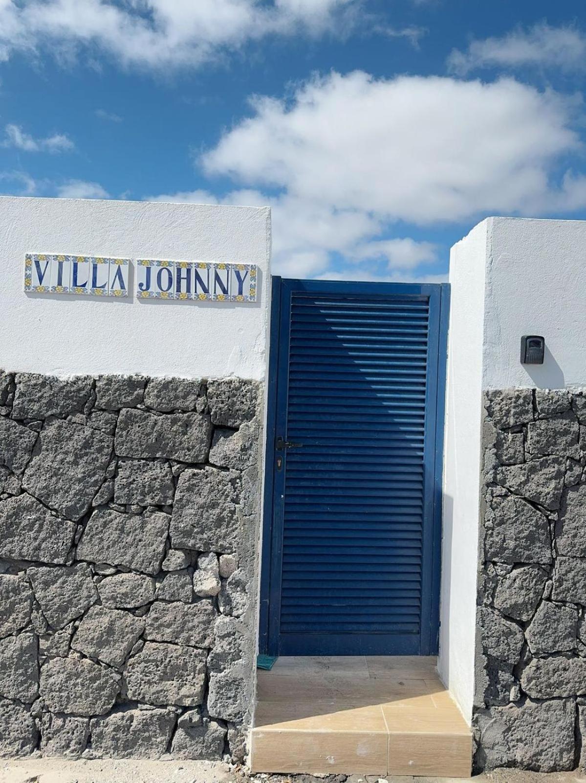 Villa Johnny Playa Blanca  Exteriör bild